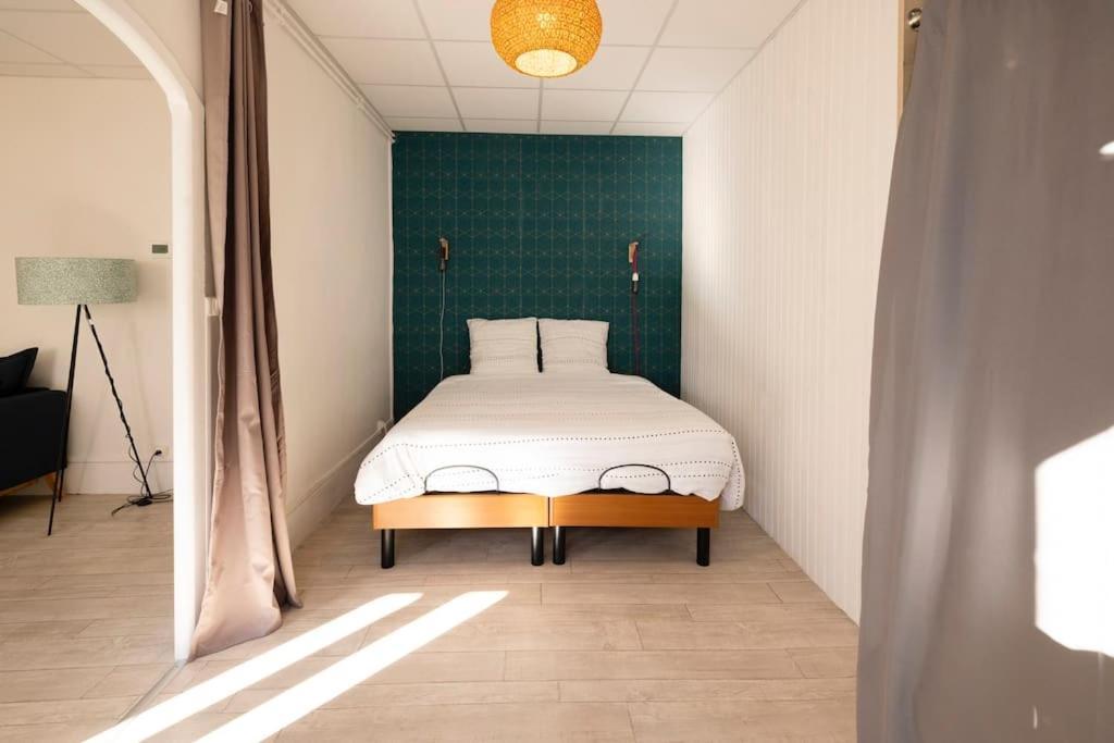Le Cosy C - T2 Tout Equipe - Centre-Ville Gare Montluçon Exteriör bild
