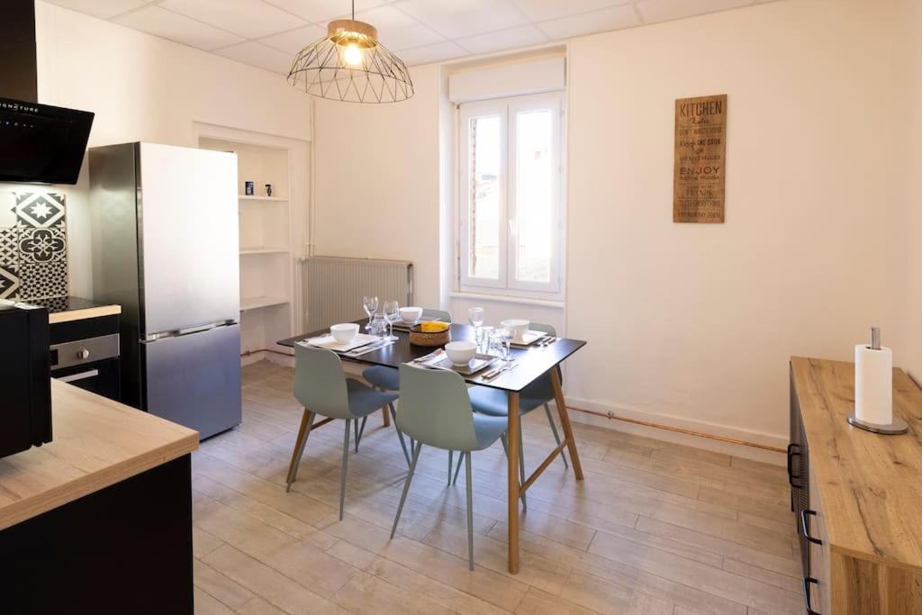 Le Cosy C - T2 Tout Equipe - Centre-Ville Gare Montluçon Exteriör bild